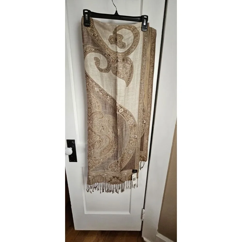NWT V. Fraas Shawl‎ Wrap Womens Brown Soft Fringed Viscose Acrylic Scarf